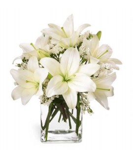 The Lush Lily Bouquet